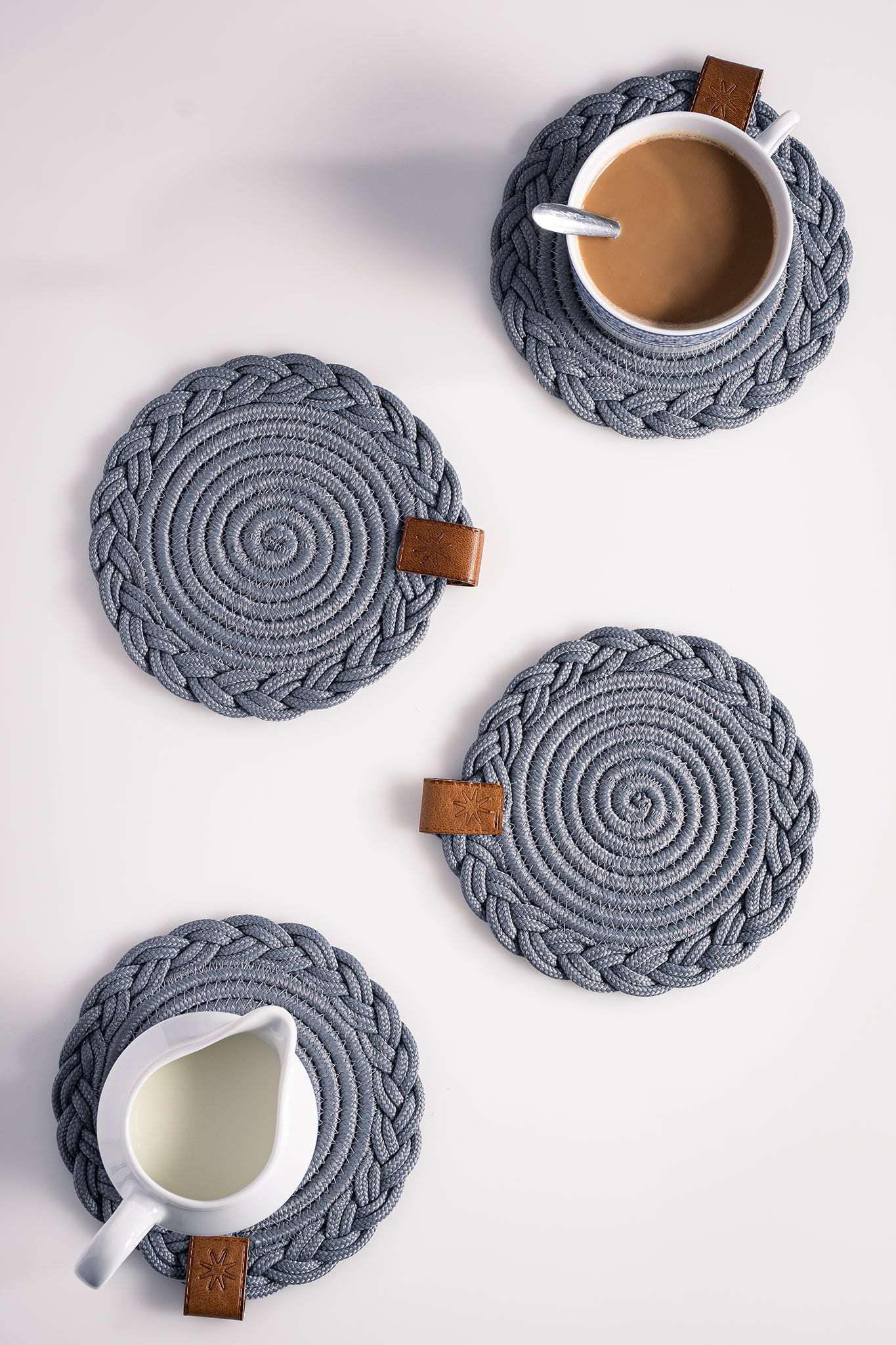 DARIDO Grey Coasters- 15cm- Round, Durable & Elegant Table Decor