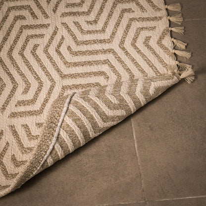 Handgefertigter Küchenteppich mit geometrischem Muster