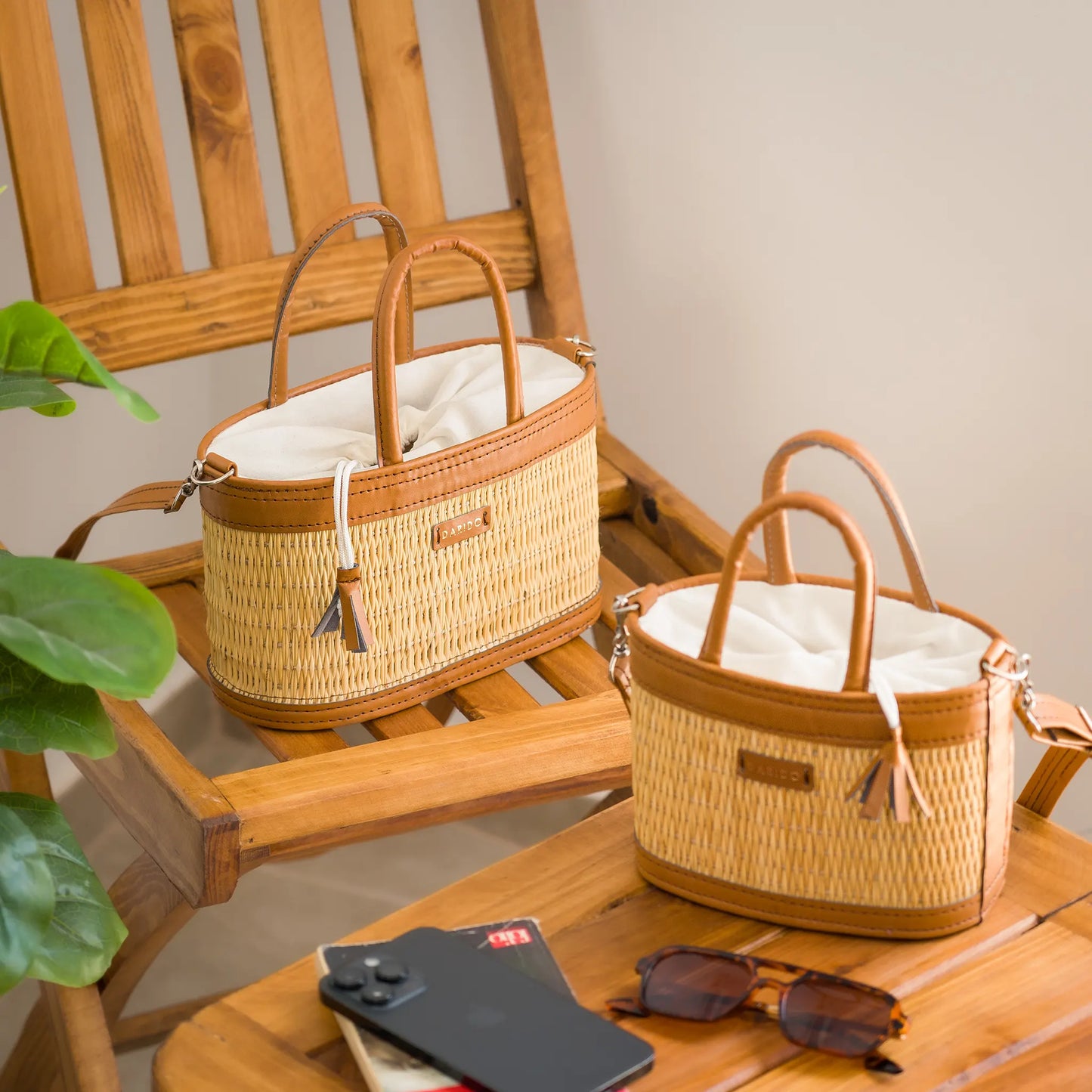 Coquette – Handgefertigte Tasche aus Naturfaser und Kunstleder