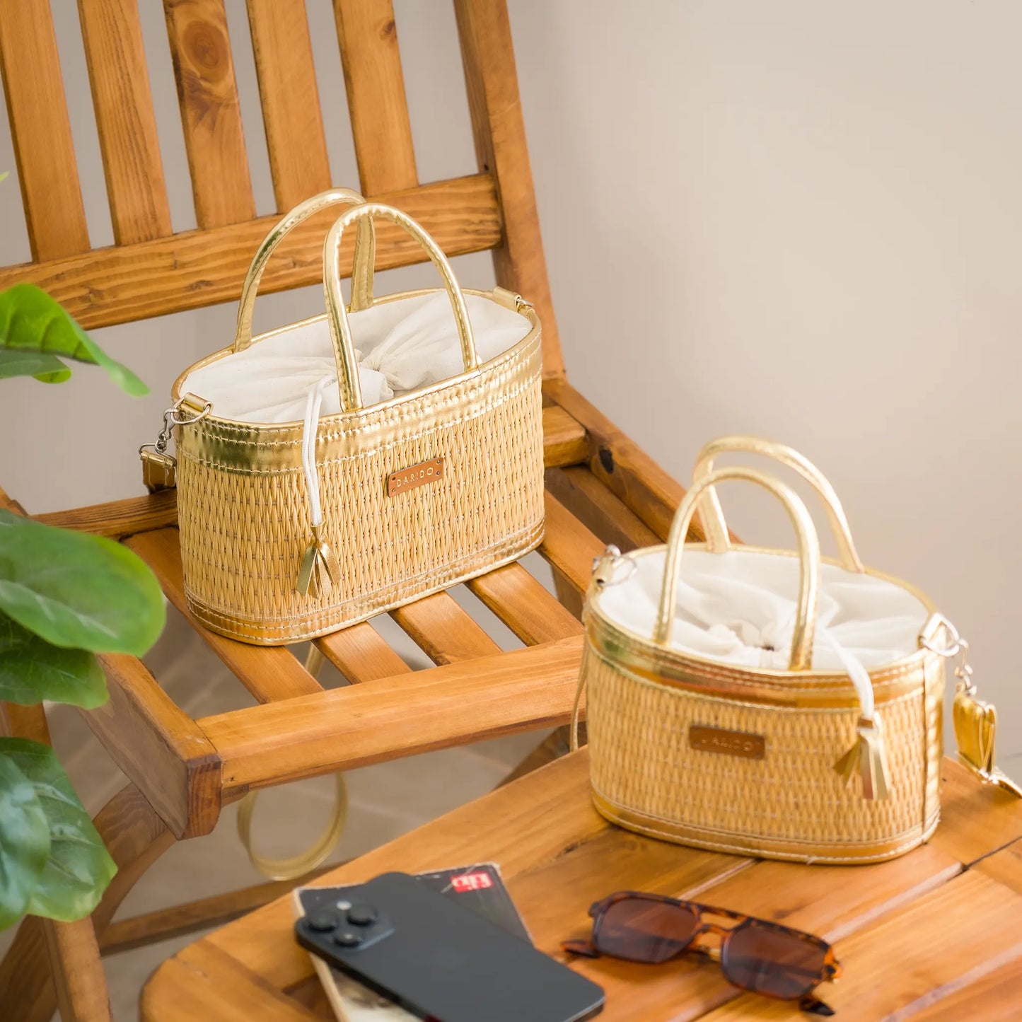 Coquette – Handgefertigte Tasche aus Naturfaser und Kunstleder