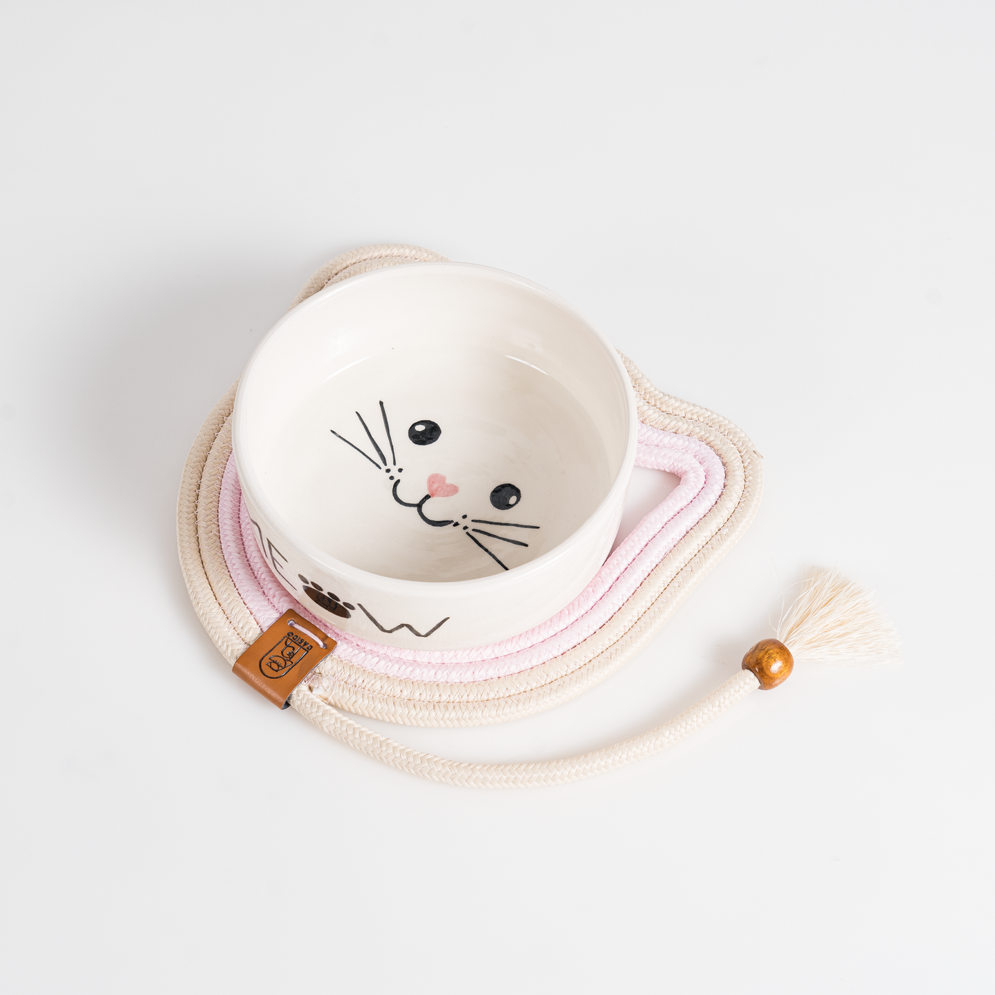 Komplettes Katzen-Set mit Bett, Matten und Keramiknapf