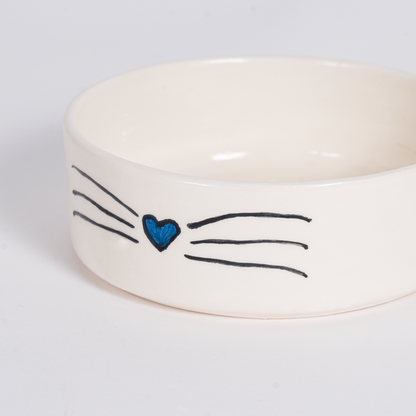 Komplettes Katzen-Set mit Bett, Matten und Keramiknapf