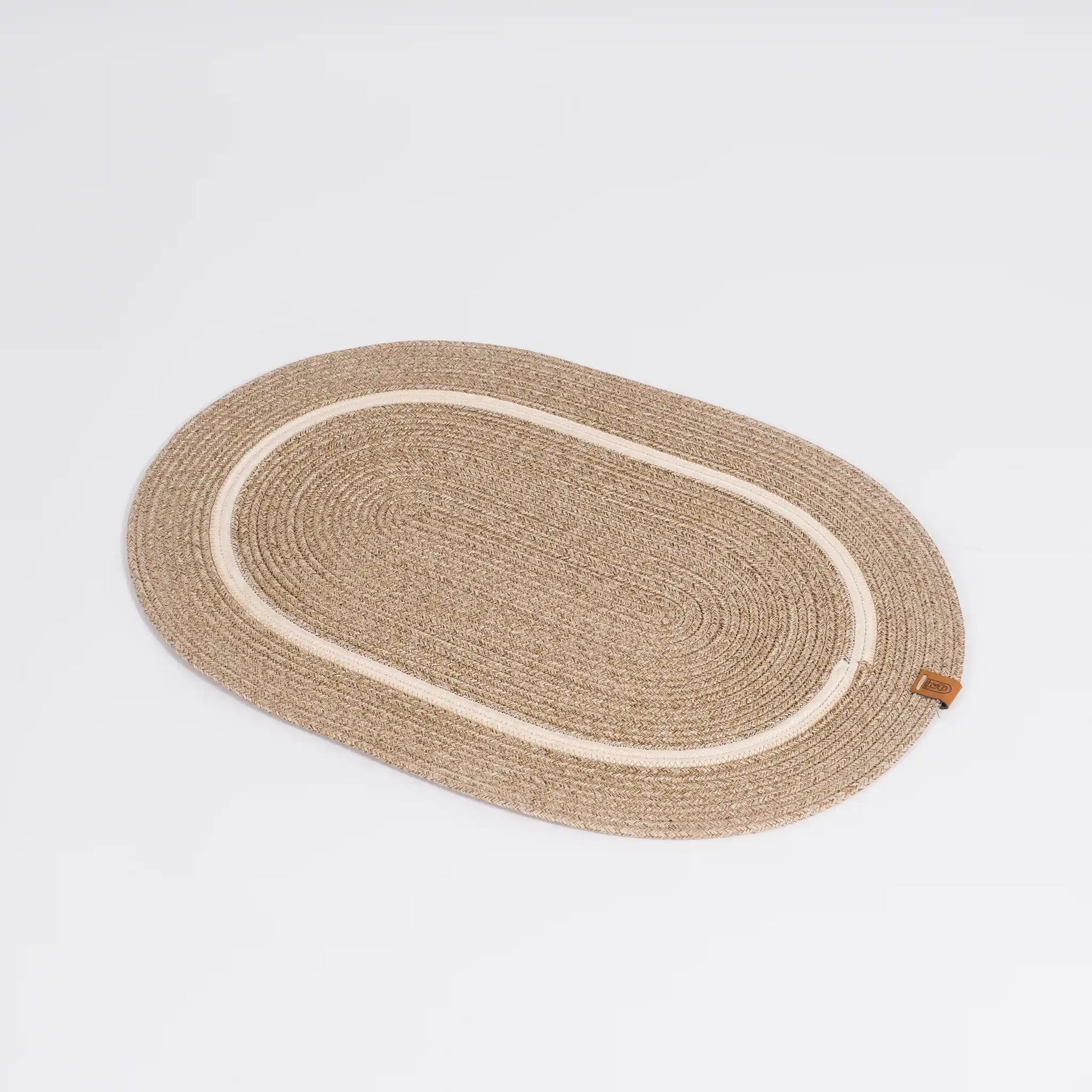 Ovaler handgefertigter Baumwoll-Flechtteppich 70 × 47 cm – Produktansicht 2