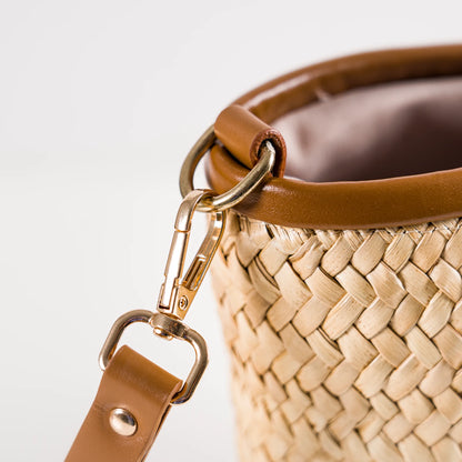 Naïa – Handgefertigte Tasche aus Pflanzenfaser und Leder