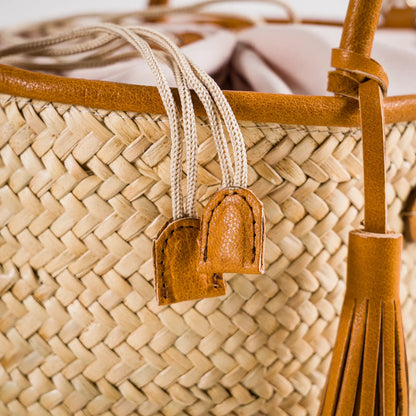 Oasis – Handgefertigte Tasche aus Pflanzenfaser und Leder