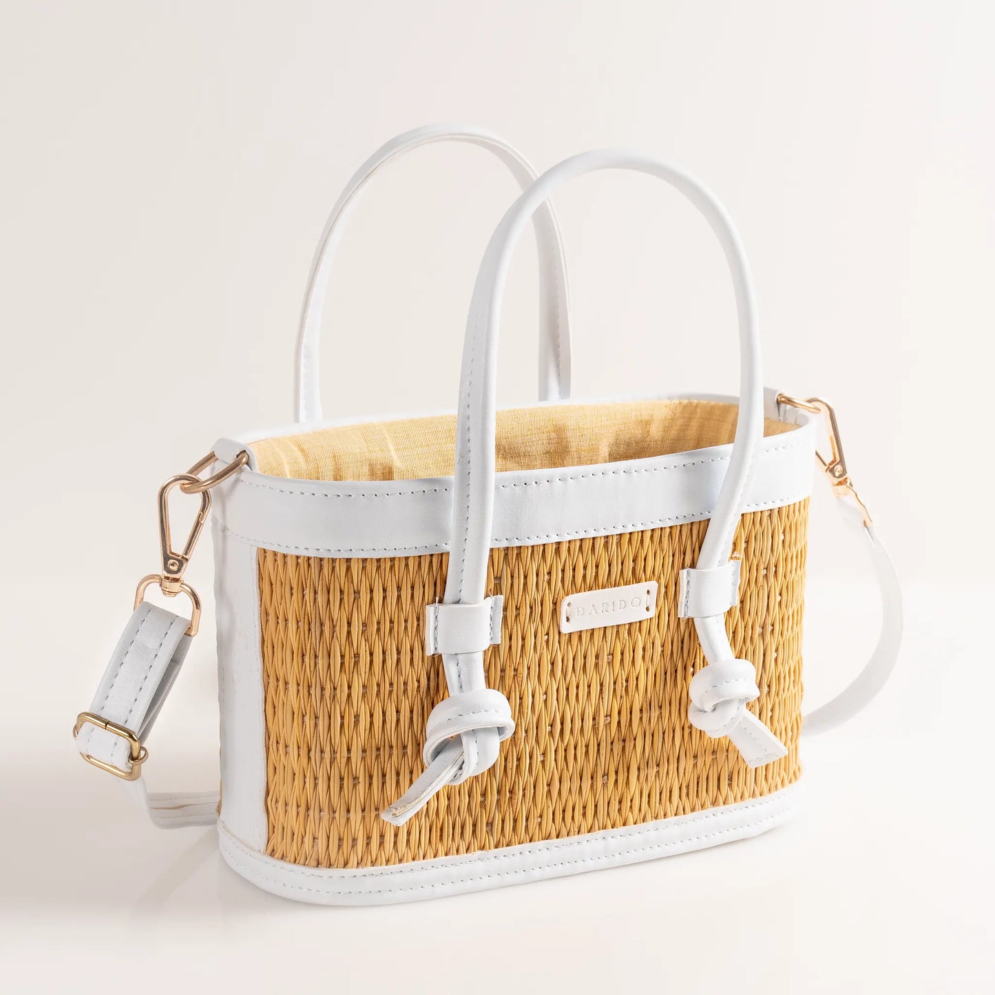 Mirella – Handgefertigte Tasche in Weiß