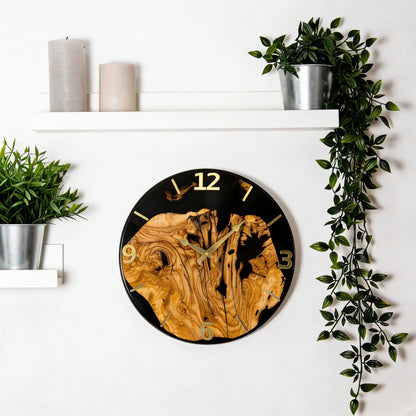 Handgefertigte Wanduhr aus Olivenholz & Epoxidharz – 34 cm – Detailansicht 18